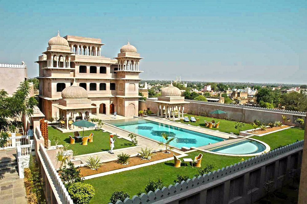 Castle Mandawa